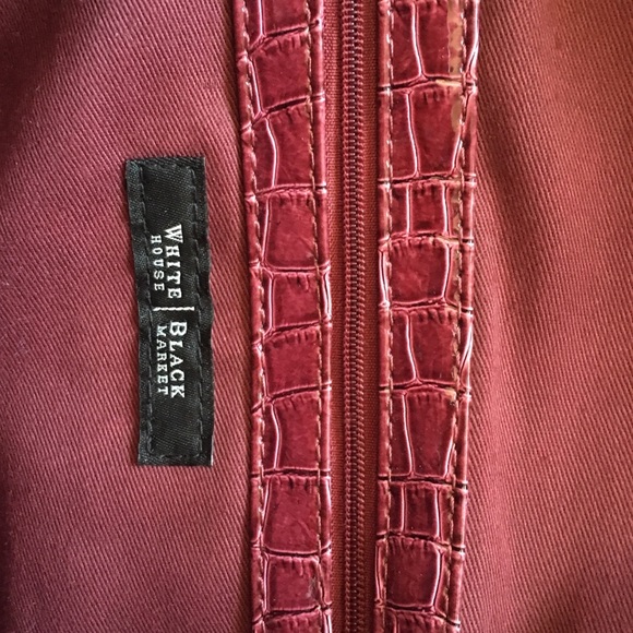 White House Black Market Tote - Picture 2 of 3